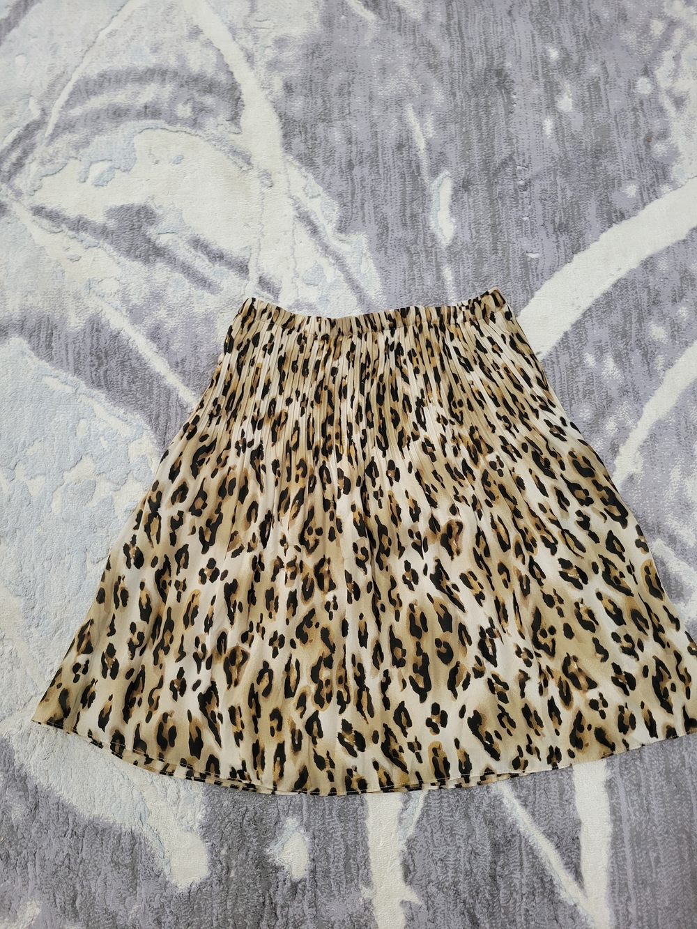 Sunny Leigh Leopard Print Circle Skirt in Beige and Black Size S